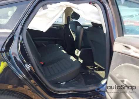 2020 Ford Fusion Se z USA, uszkodzony, nr VIN 3FA6P0T96LR180613